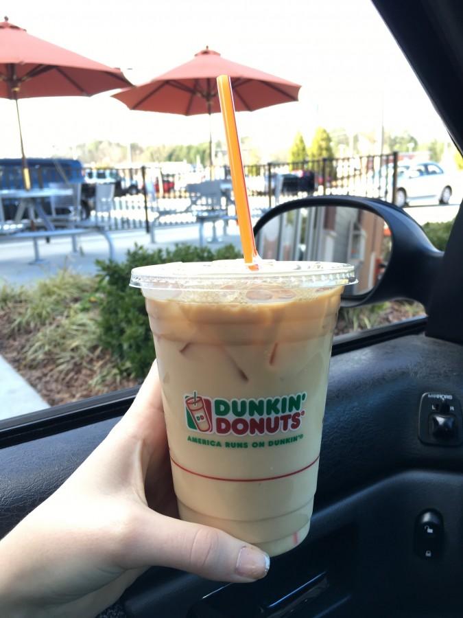 Dunkin Donuts caramel macchiato lacks consistency and ultimately disappoints.