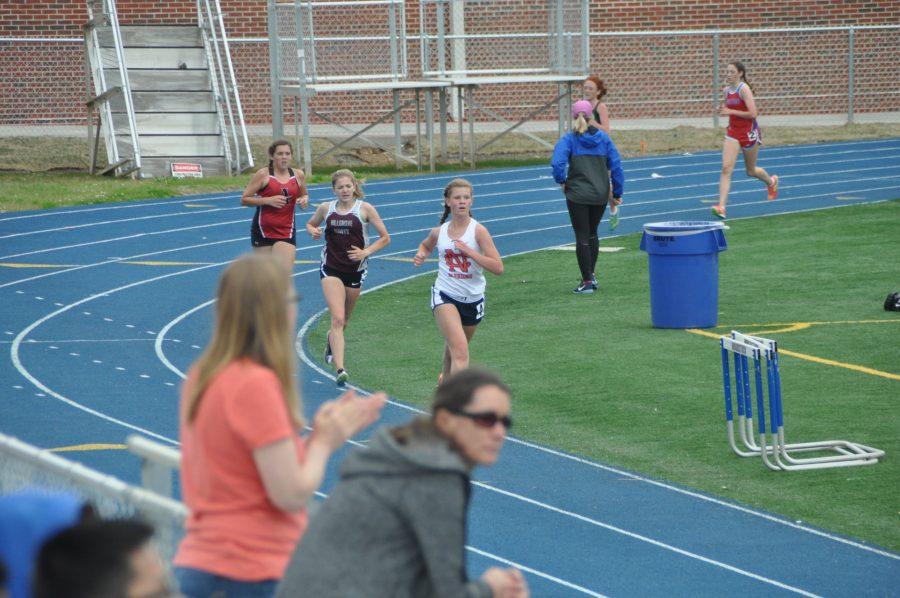 Although she did not run a personal record, freshman Lindsey O’Neill finished the 3200 meter run with a time of 12:47.60, which secured second place for the race.