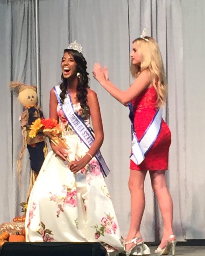 Hewitt radiates happiness when crowned Miss North Georgia. 
