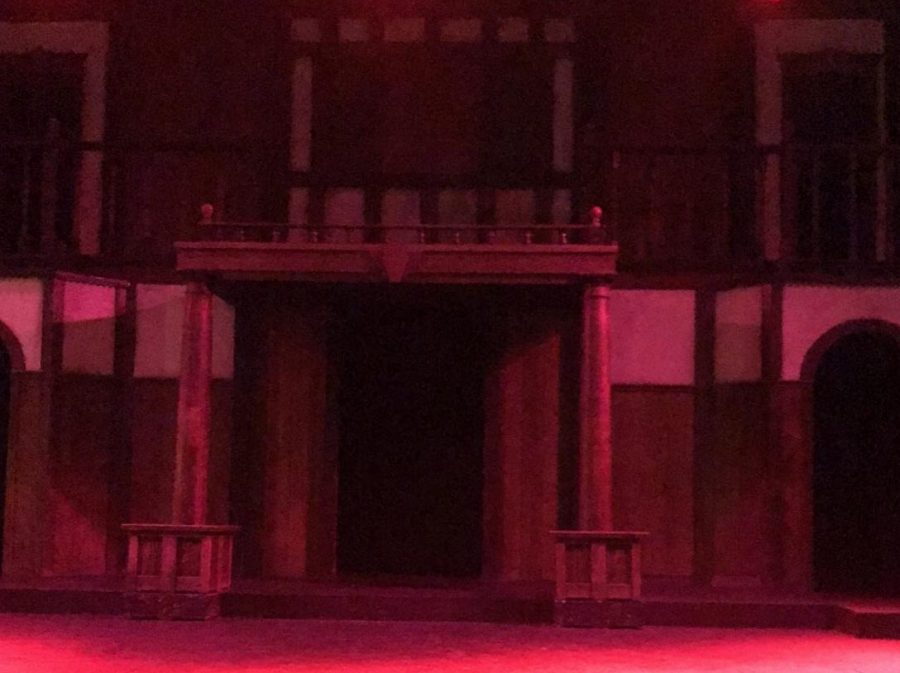 The Shakespeare Tavern’s stage, modeled on an Elizabethan theater, hosts the Atlanta Shakespeare Company’s productions. For Macbeth, the company covered the stage with fog and eerie lighting.