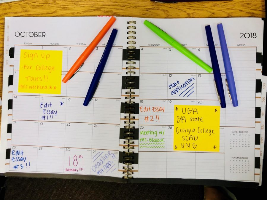 College commonly stresses students out, but they can avoid overwhelming themselves by keeping up with important dates and college information in a calendar or notebook. Students should note which colleges they plan on applying to, as well as events such as counselor meetings and college visits in their planner.
