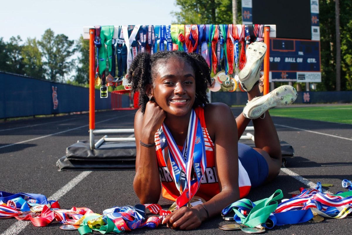 NC+track+hosts+one+of+the+nation%E2%80%99s+top+heptathletes%3A+magnet+sophomore++Jasmine+Robinson.+As+a+freshman%2C+Robinson+broke+two+school+records%2C+won+the+Georgia+High+School+Association+%28GHSA%29+state+championship%2C+and+received+multiple+gold+medals+at+the+USA+Track+and+Field+%28USATF%29+Junior+Olympics.+With+three+years+left+of+high+school+track+and+field%2C+Robinson+has+already+built+a+collegiate+level+resum%C3%A9.